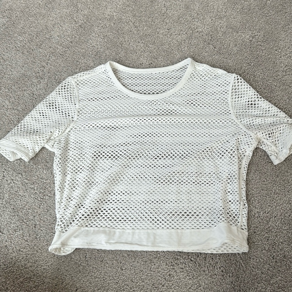 White mesh Lululemon mesh crop